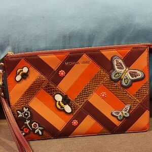 Michael Kors Pink Leather Big Purse W/ Lt Pink &  Brown Chevron Designs